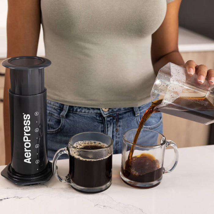 AeroPress_XL_AA_-30_1x1_900x_700x_e8d309ea-c014-407c-9395-aba70d748c11